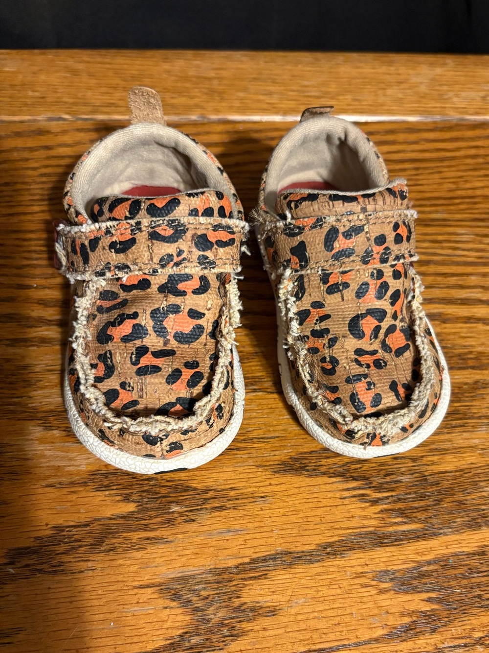 Twisted X toddler cheetah print size 5M